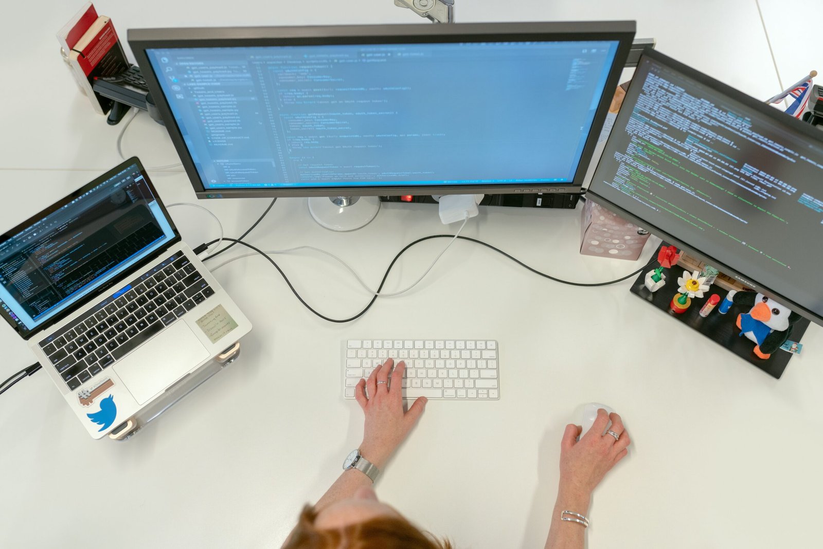 Comment les entreprises peuvent exploiter l’intelligence artificielle sans perdre le contrôle de leur stratégie digitale