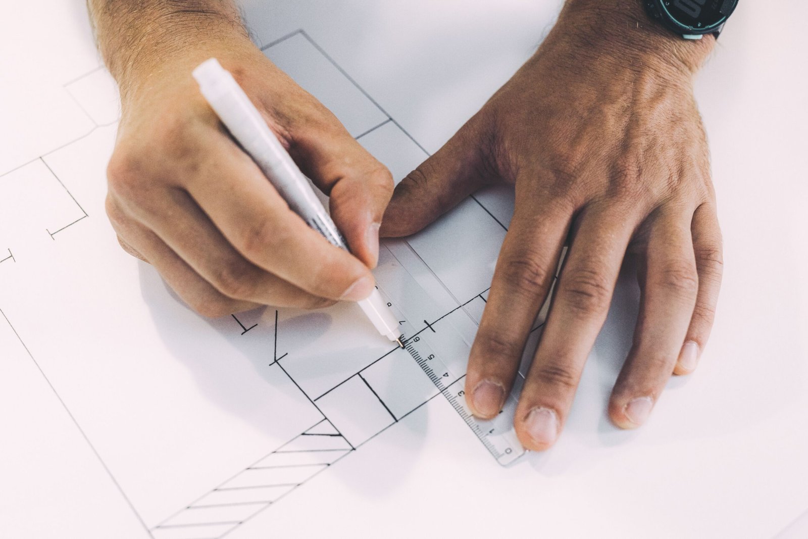 Démarches d’urbanisme à distance : comment préparer son projet de construction sans multiplier les rendez-vous ?